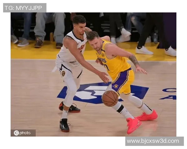 10月26日掘金对湖人精彩回放全程回顾与赛后分析