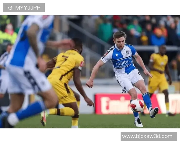 伊普斯维奇对阵西布罗姆维奇的精彩对决分析与赛前预测