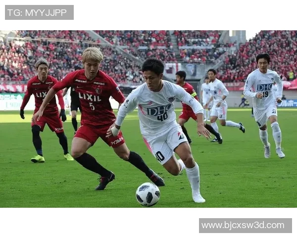 川崎前锋与大阪钢巴的激烈对决展现日本足球的魅力与竞争精神