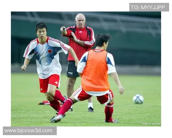 北京羽毛球队在世界杯预选赛中的团队协作表现分析与点评MBA