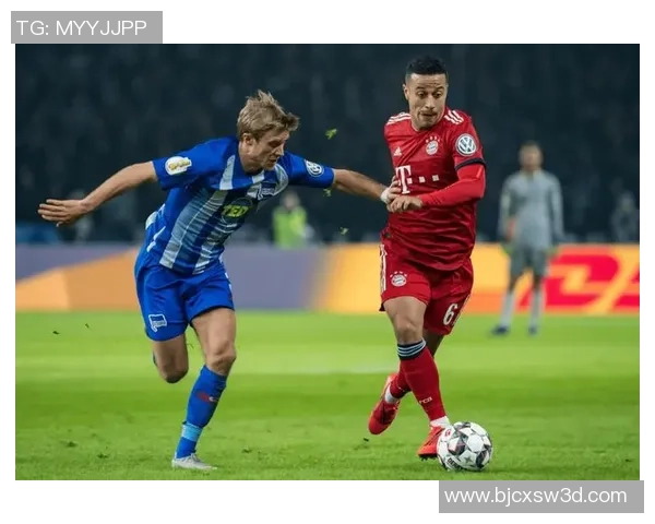 比勒费尔德对科隆精彩直播全程回顾与赛后分析