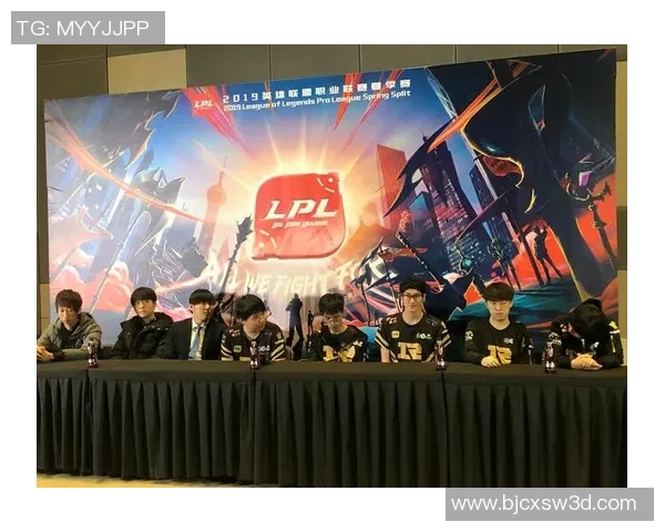 阿卡与克拉科维的精彩对决揭示足球战术与团队合作的魅力